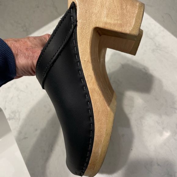No. 6 Old School Clog - Black leather Size 7.5 / 38 - Picture 4 of 9